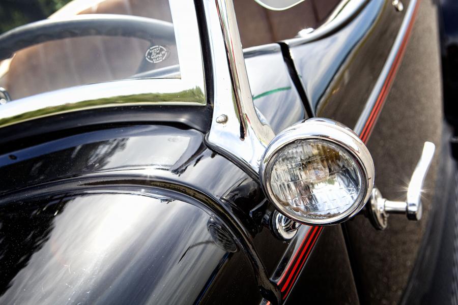  Ford DeLuxe Roadster 1934 года  (фото 9 из 43)